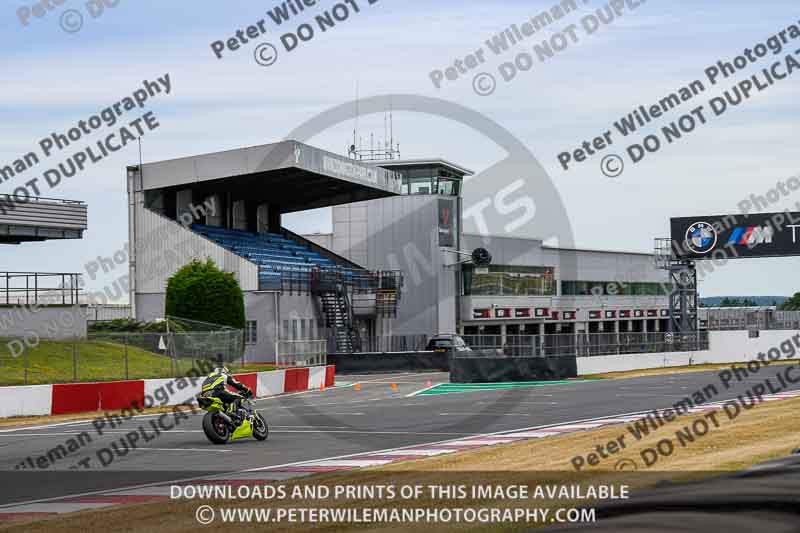 donington no limits trackday;donington park photographs;donington trackday photographs;no limits trackdays;peter wileman photography;trackday digital images;trackday photos